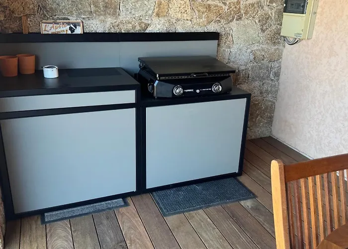 Vila 8 Personnes Entre L'ile Rousse Et Calvi Avec Piscine. *