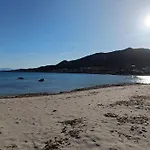8 Personnes Entre L'ile Rousse Et Calvi Avec Piscine. ヴィラ