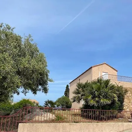 Villa 8 Personnes Entre L'ile Rousse Et Calvi Avec Piscine. Lumio (Corsica)