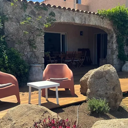 8 Personnes Entre L'ile Rousse Et Calvi Avec Piscine. * リュミオ